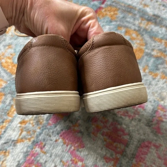 Aloha Island Brown Leather Oxfords - Picture 3 of 4